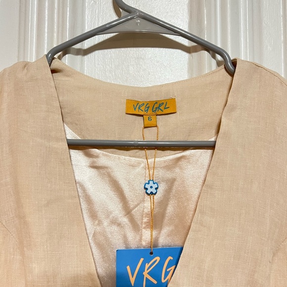 NWT Adorable Tailored Romper - Picture 5 of 10